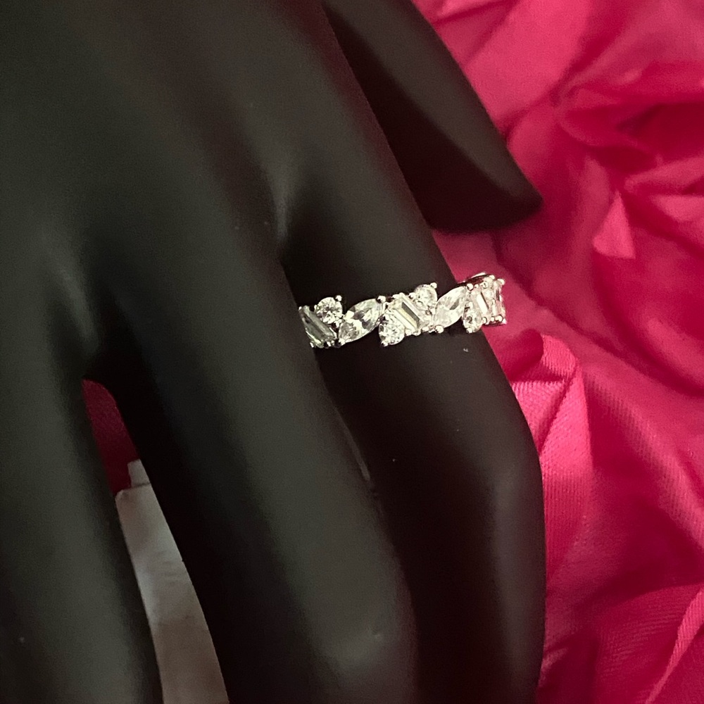 Beautiful woman ring - Picture 3 of 11